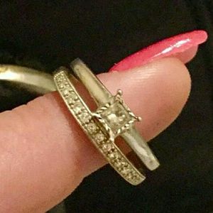 White Gold Wedding Ring Set!